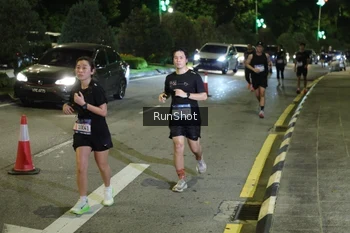 Runner Photo 4242100