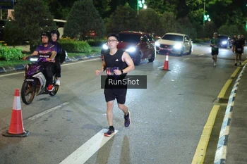 Runner Photo 4242110