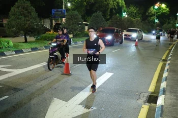 Runner Photo 4242119
