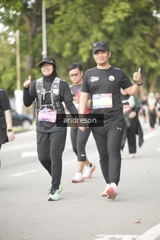 Runner Photo 4242122