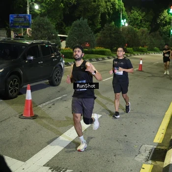 Runner Photo 4242140