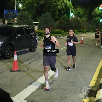 Runner Photo 4242145