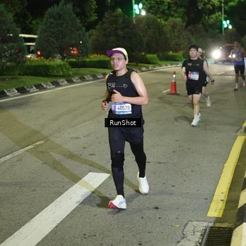Runner Photo 4242154