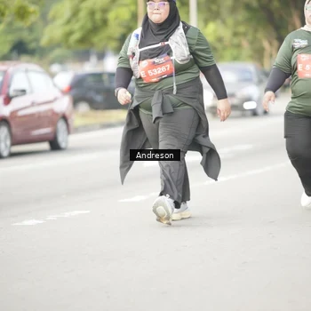 Runner Photo 4242166