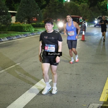 Runner Photo 4242179