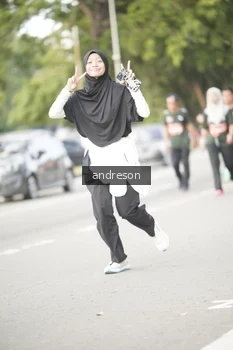Runner Photo 4242199