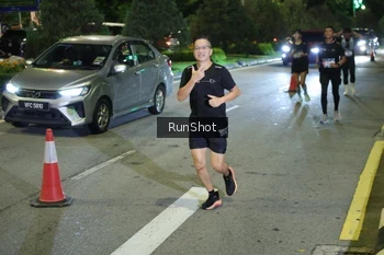 Runner Photo 4242209