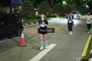 Runner Photo 4242225