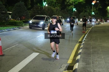 Runner Photo 4242226