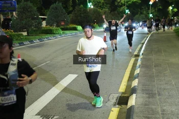 Runner Photo 4242245