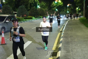 Runner Photo 4242247