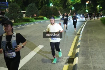 Runner Photo 4242250