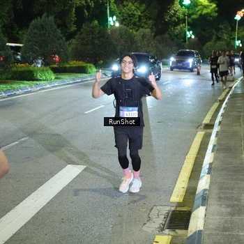 Runner Photo 4242276