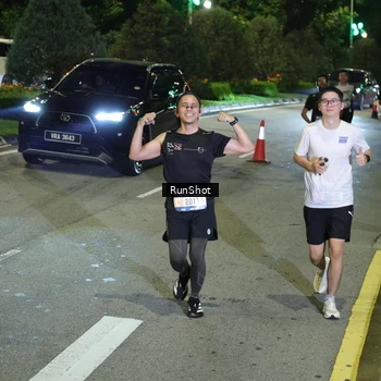 Runner Photo 4242289