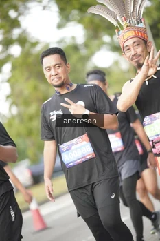 Runner Photo 4242294