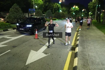 Runner Photo 4242303