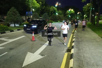 Runner Photo 4242305