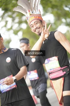 Runner Photo 4242315