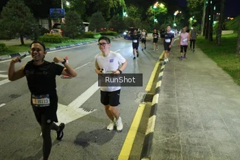 Runner Photo 4242317