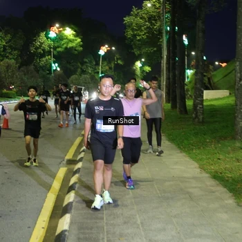Runner Photo 4242335