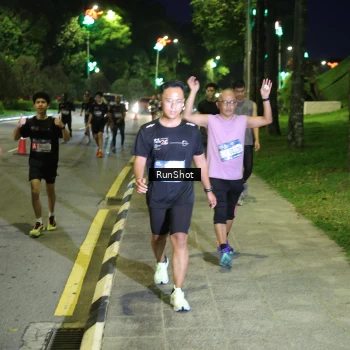 Runner Photo 4242340