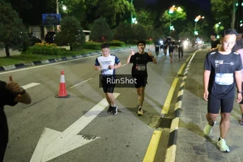 Runner Photo 4242343