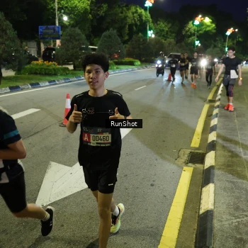 Runner Photo 4242345