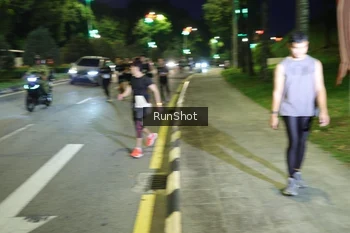 Runner Photo 4242362