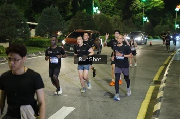 Runner Photo 4242370