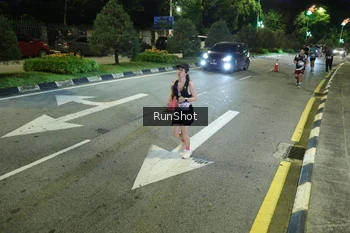 Runner Photo 4242431
