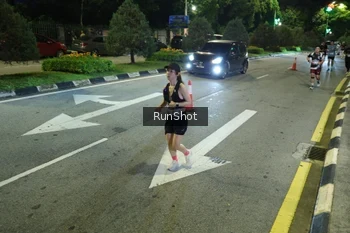 Runner Photo 4242437