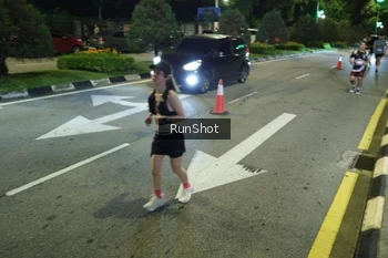 Runner Photo 4242439