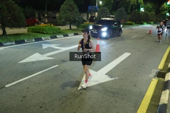 Runner Photo 4242443
