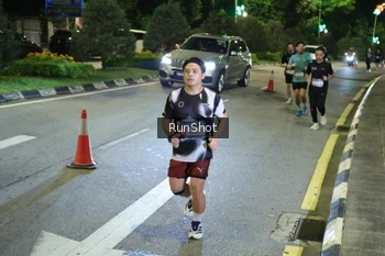 Runner Photo 4242464