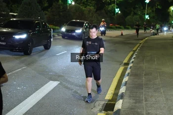 Runner Photo 4242476