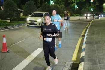 Runner Photo 4242482