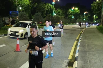 Runner Photo 4242490