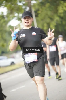Runner Photo 4242498