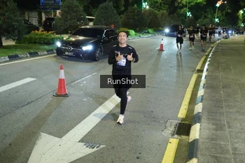 Runner Photo 4242540