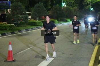 Runner Photo 4242548