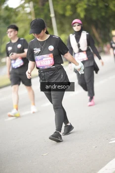 Runner Photo 4242550