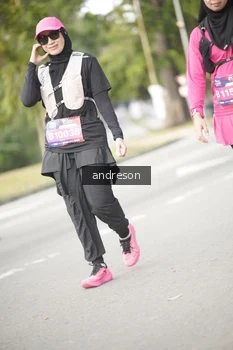Runner Photo 4242576