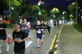 Runner Photo 4242623