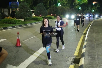 Runner Photo 4242624