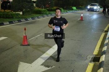 Runner Photo 4242630
