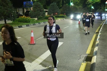Runner Photo 4242636