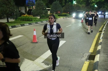 Runner Photo 4242649