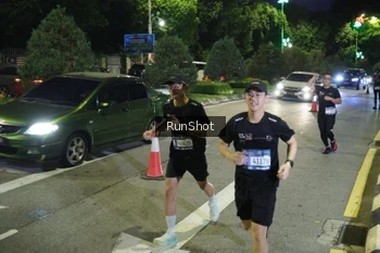 Runner Photo 4242661