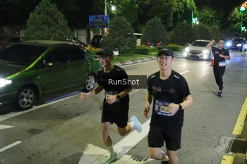 Runner Photo 4242662