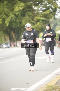 Runner Photo 4242664